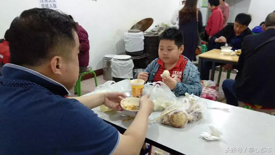 寻味涿州用一道菜征服食客,涿州鼓楼豆腐脑