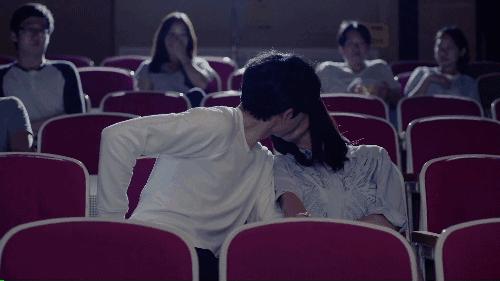 女生要表白的征兆,女生想让你表白的信号