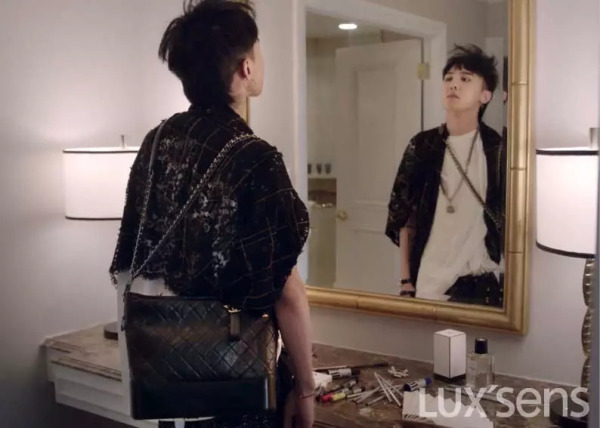 lv和chanel的包一般多少钱,lv的二手包包会比一手的贵