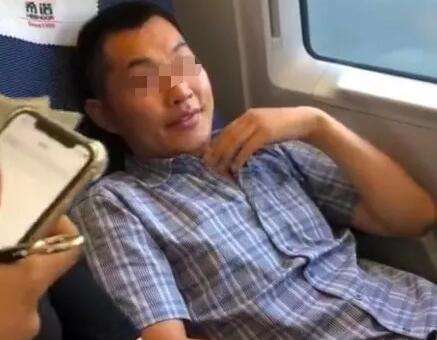 高铁霸座男是否要加重处罚,高铁霸座男多久才能再坐火车