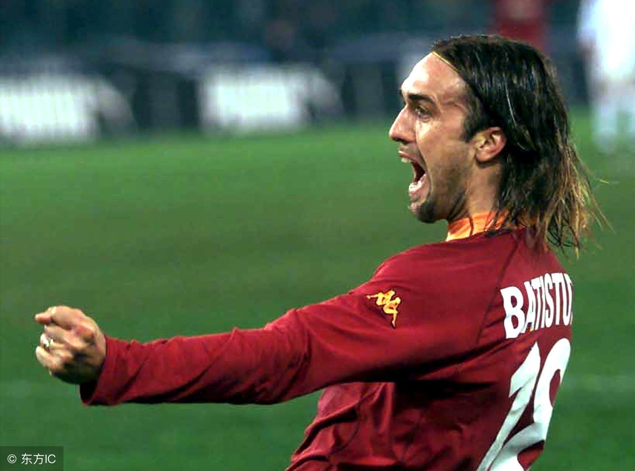 天下足球十大催泪旁白罗纳尔多,天下足球十大催泪旁白马拉多纳