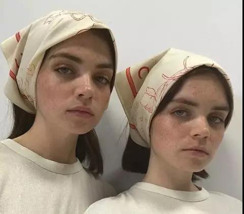 穿个衣服就暴露了真假姐妹情，是要逼我裸奔见闺蜜吗？