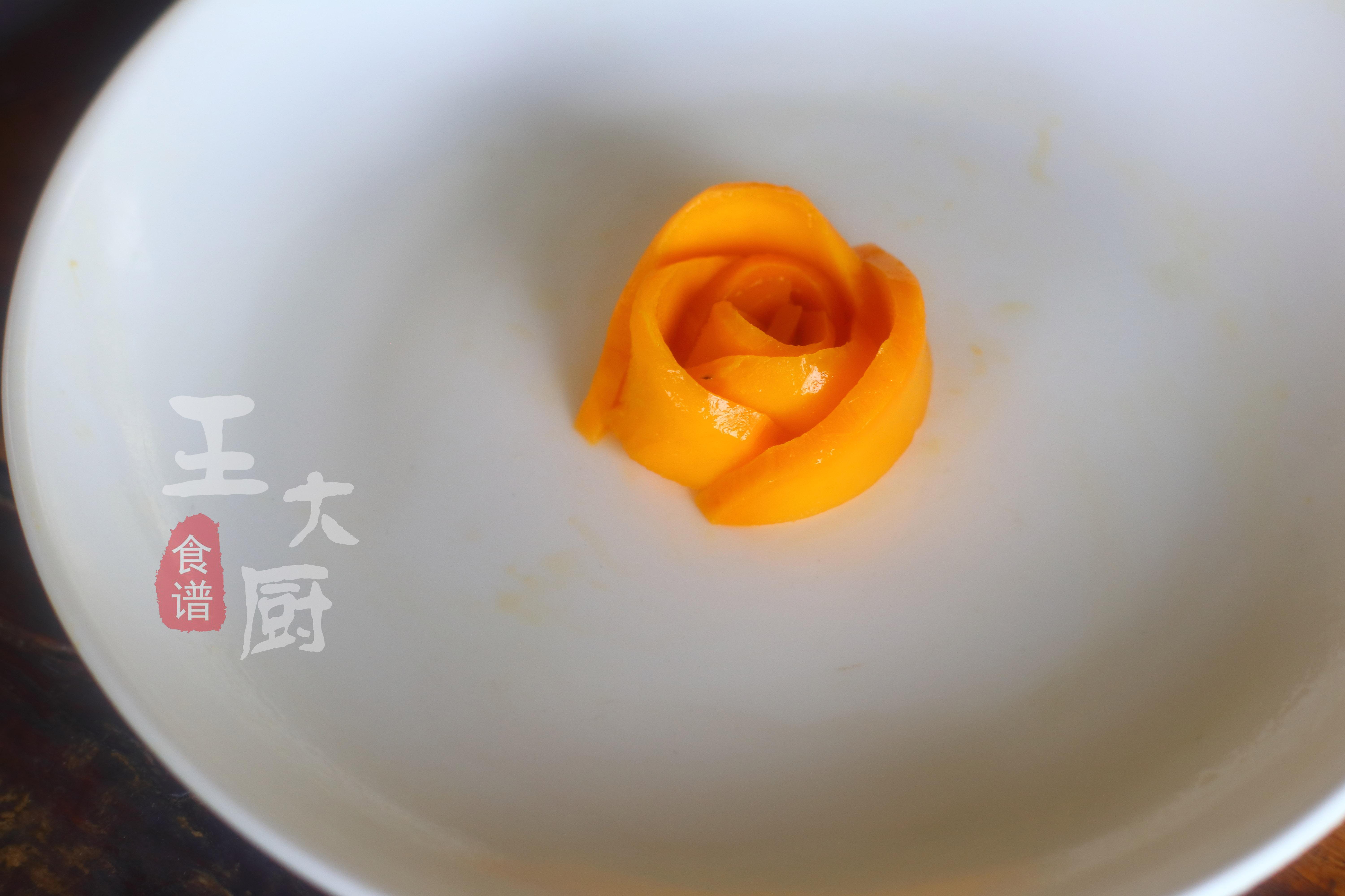 芒果花的切法,芒果花的切法视频教程