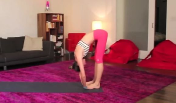 快速瘦腿3天见效筷子腿瑜伽,瘦腿和矫正腿型瑜伽30分钟