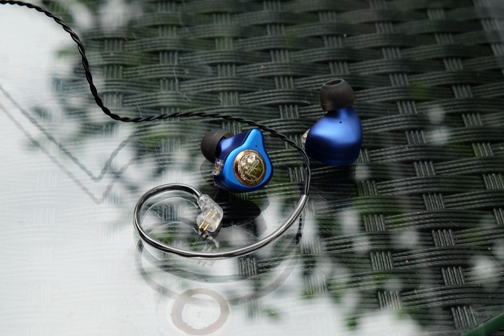 tfz锦瑟香也king耳机评测,锦瑟香也tfzno.3耳机黑金版测评