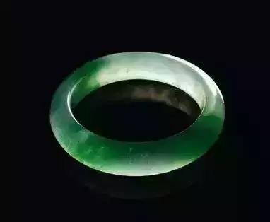 这头头猪火了！鹅蛋大小1亿3千9百万，翡翠第一个不服！