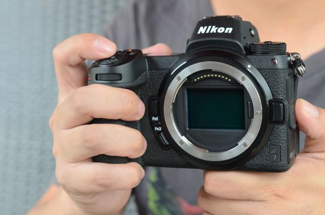 尼康z7现在还值得买吗,尼康z7二代70-200f2.8s人像摄影