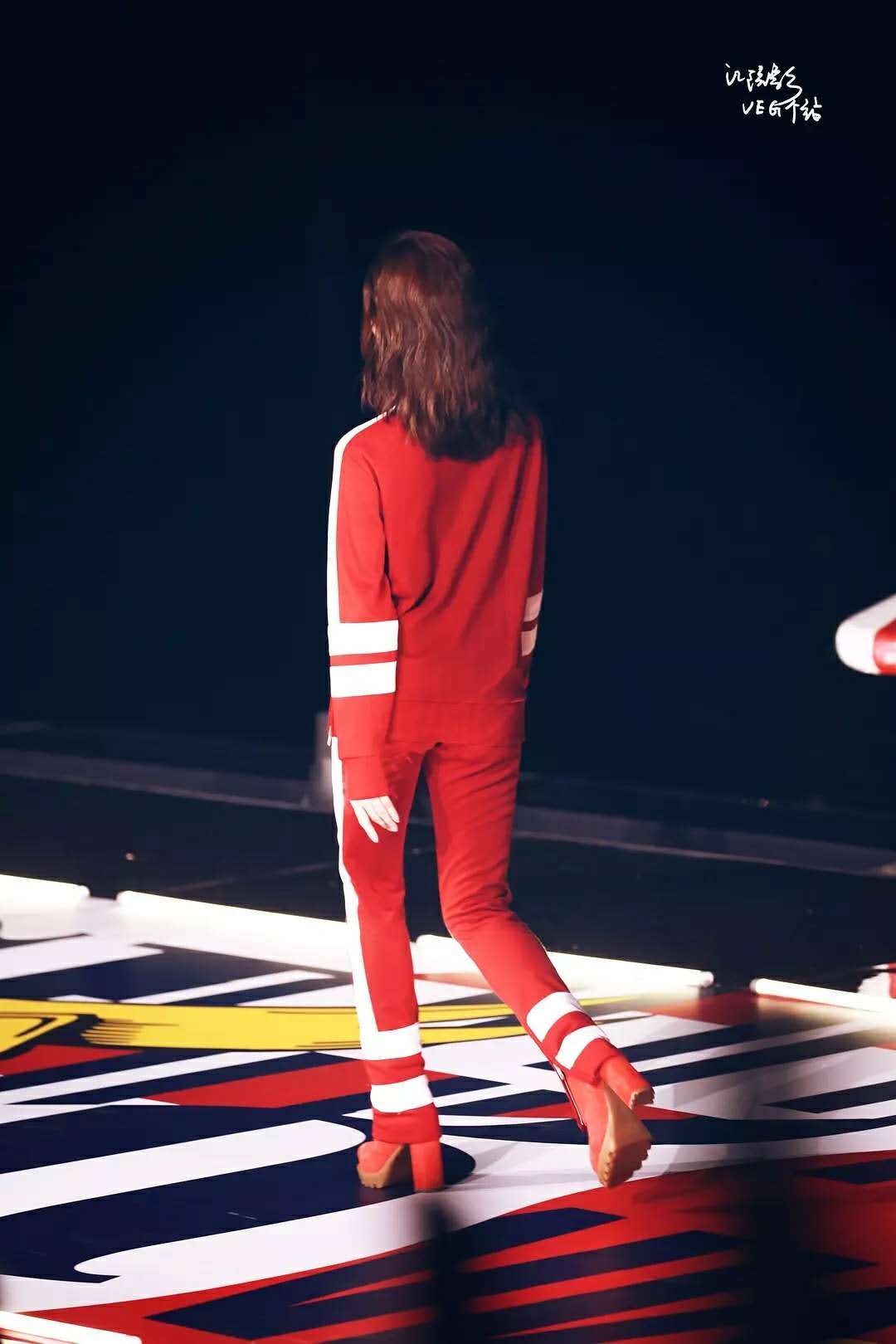 江疏影出席品牌活动现场生图,江疏影最新代言