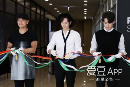 2pm新闻视频,2pm尼坤的新浪微博