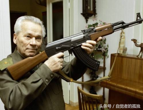 卡拉什尼科夫创造的最有名的枪,世界上十大最厉害的枪械设计师