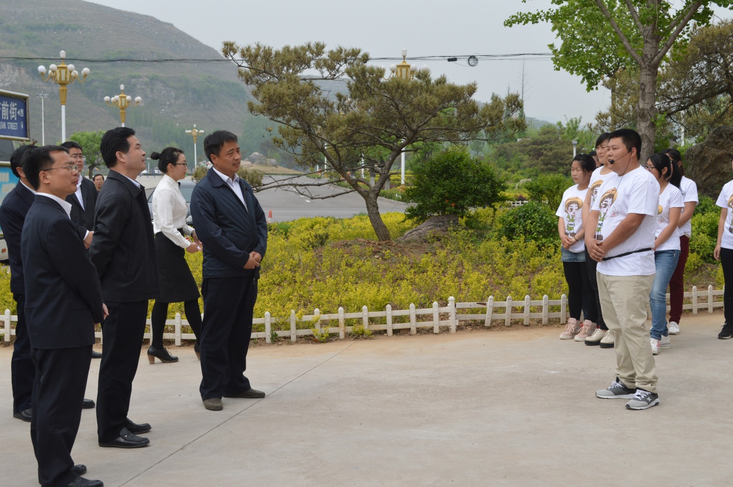 听起来很美做起来很难方兴末艾的农村电商到底怎么了