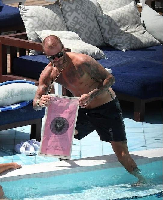 贝克汉姆最新队徽,贝克汉姆晒美照