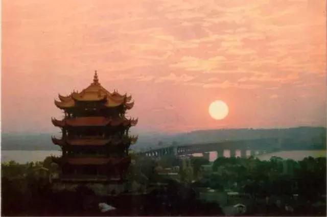 中华大地，每一寸河山，都饱含着文人骚客们的诗情画意