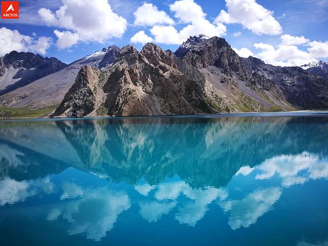 一次偶然，铸就永恒，十年驴龄的他“长存”于此-乌孙驴行记