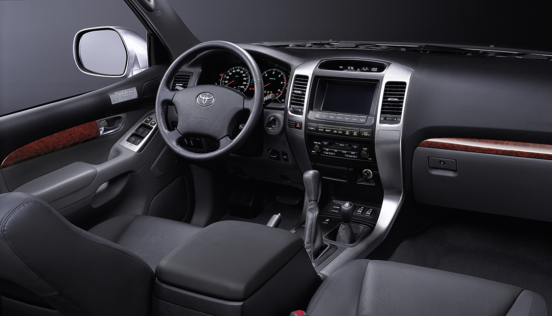 2018款4.0普拉多二手车价格,保值率高的普拉多2700