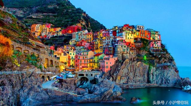 圣托里尼在小普陀附近吗,上海圣托里尼在哪里