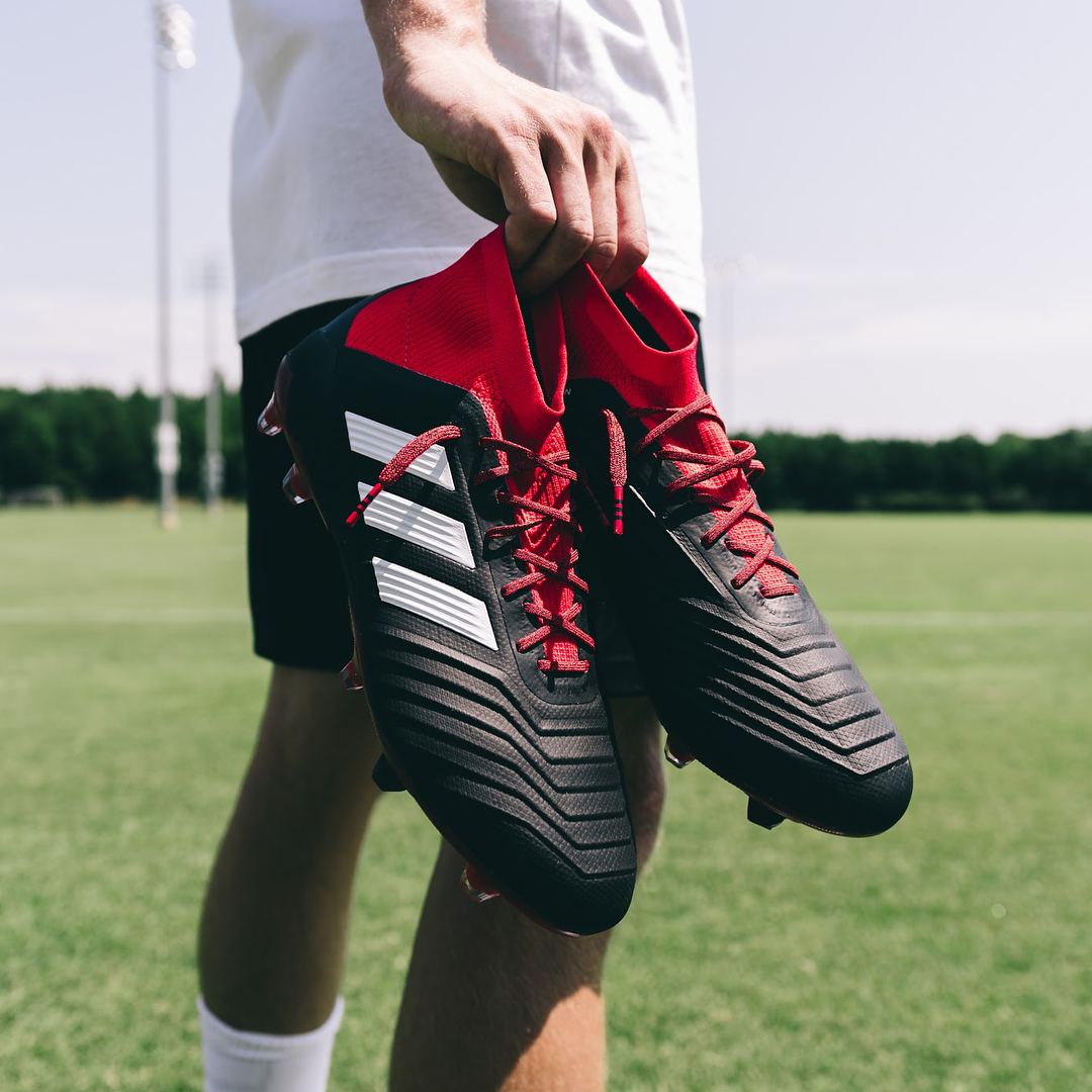 enjoyz足球鞋,安踏enjoyz联名足球鞋