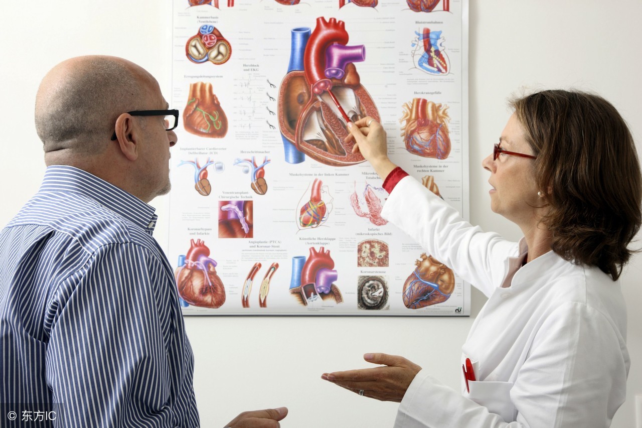 下牙缺失导致舌头变大,口腔牙列缺失患者情况