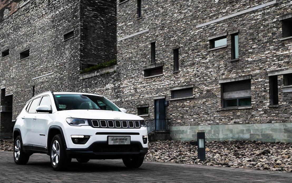 谁说买专业篮球鞋就一定要会篮球？买车我唯独钟爱四驱