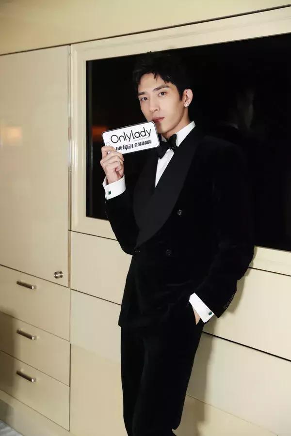 ralphlauren秋季时装秀,ralphlauren秀场