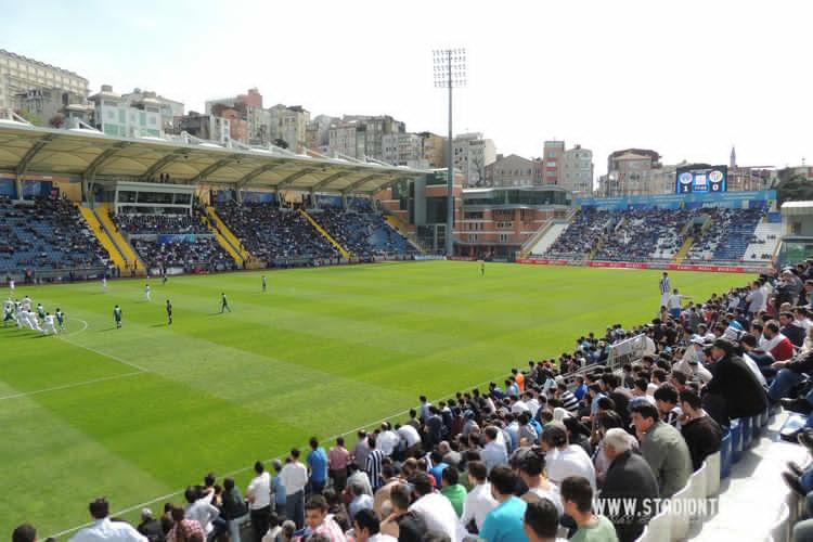 土超球场,土超球队上联赛视频