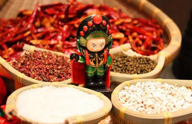 川菜是怎样发展起来的,川菜一年利润