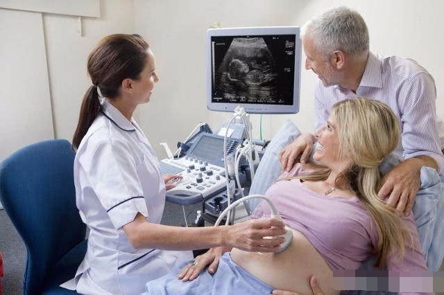怀孕中期出现什么情况必须去医院,孕中期容易出现哪些状况怎么避免