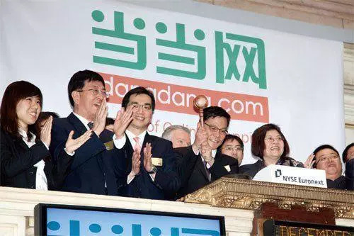 刘强东vs李国庆,刘强东打败阿里巴巴了吗