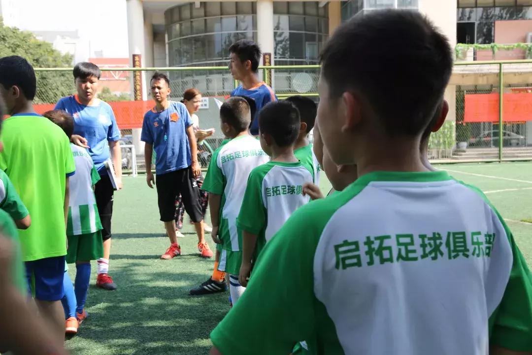 教师节感恩有你诗朗诵,教师节感谢一路相伴的良师益友