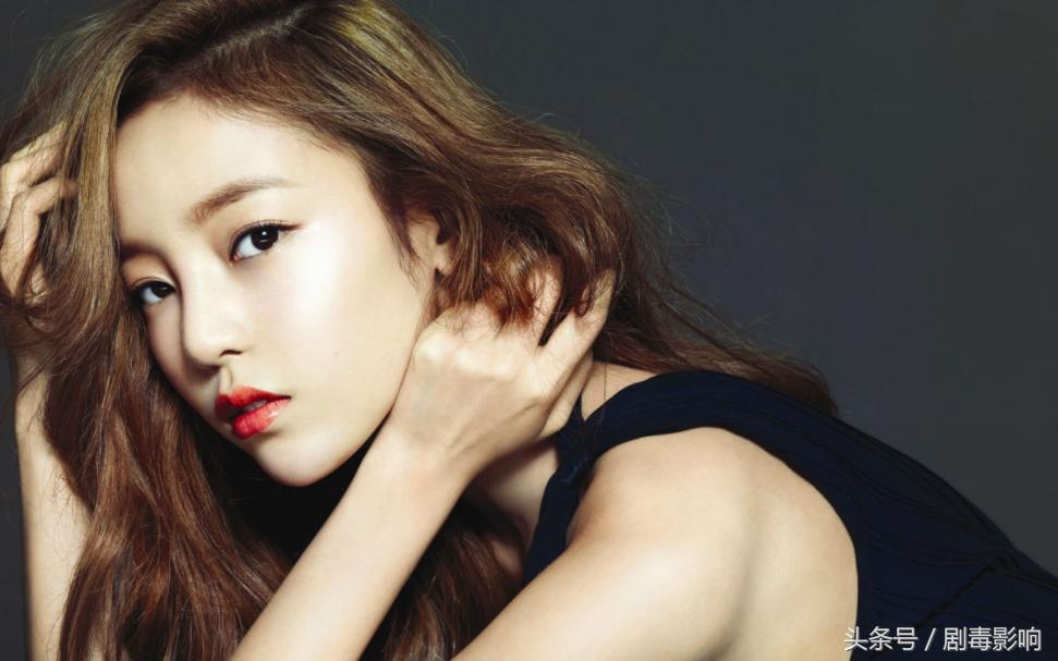 大美女也有困扰，美如具荷拉饱受失眠之苦，睡不好觉实在难受！