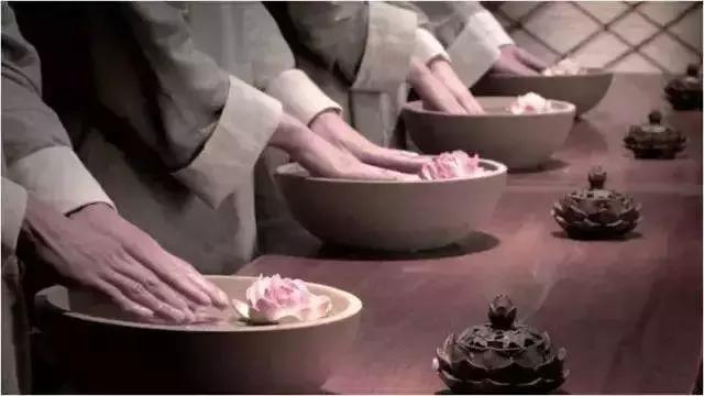 感悟流年的美文,浅吟流年美文