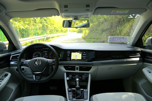 一汽大众新宝来280tsi,大众2019款1.5新宝来测试