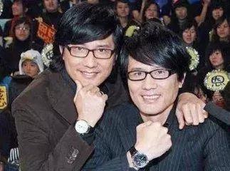 明星里意想不到的亲兄弟,娱乐圈8对隐藏的明星父子