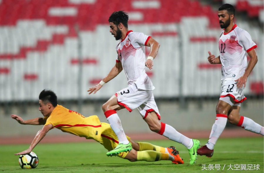 国足再次无缘世界杯,里皮评价郑智亚洲杯