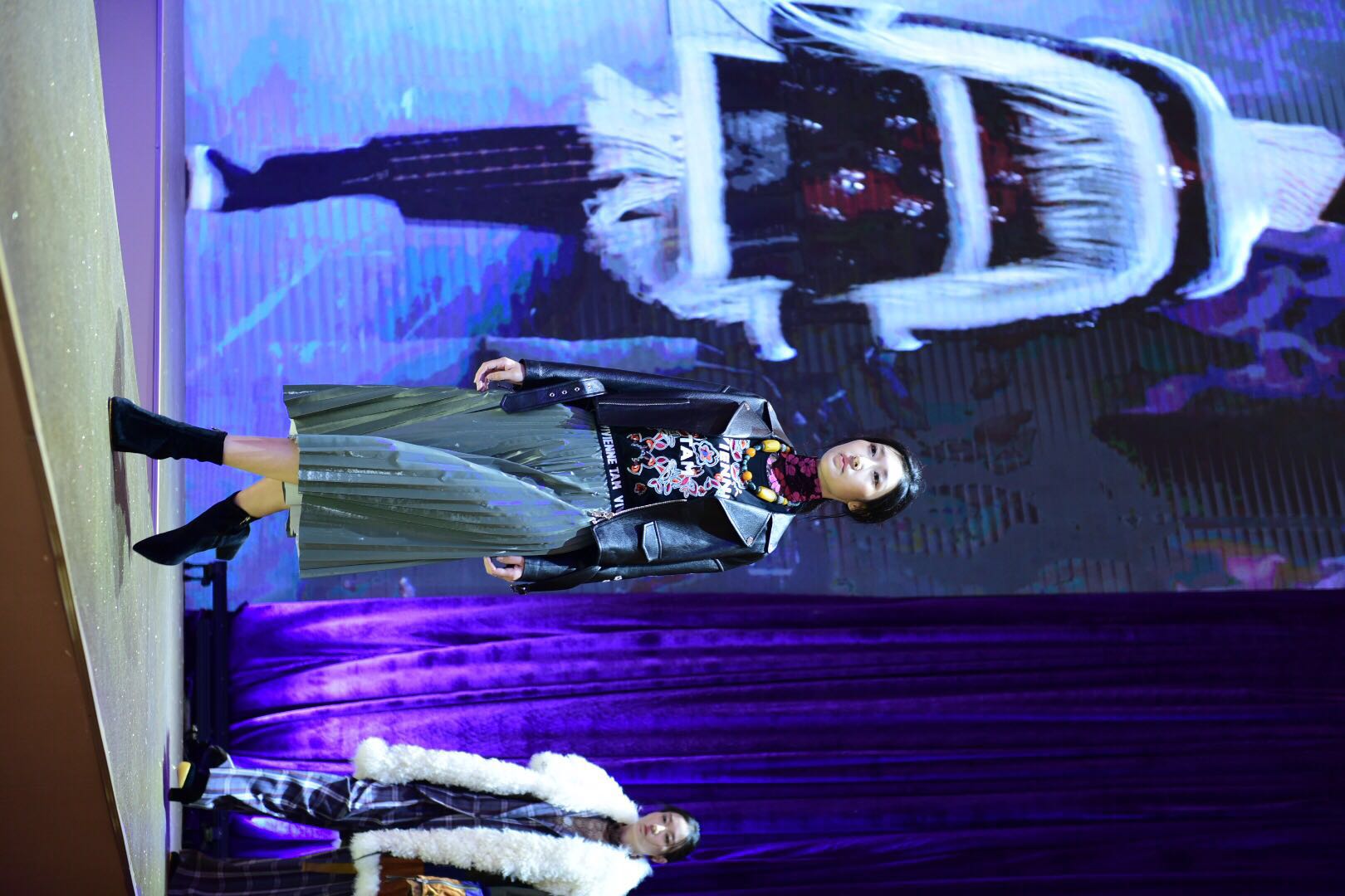 中兴沈阳34届服装节,第一届中兴服装节