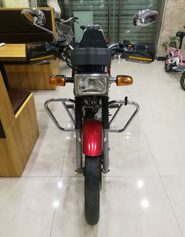 豪爵铃木钻豹125跑不快,豪爵铃木钻豹125的百公里油耗