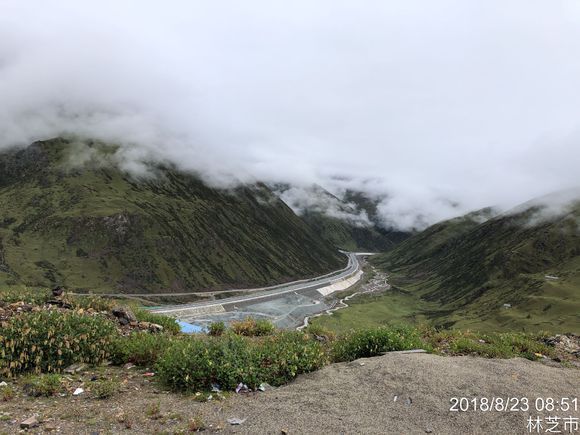 女骑士大踏板摩旅318川藏线 (318川藏线天堂之路)