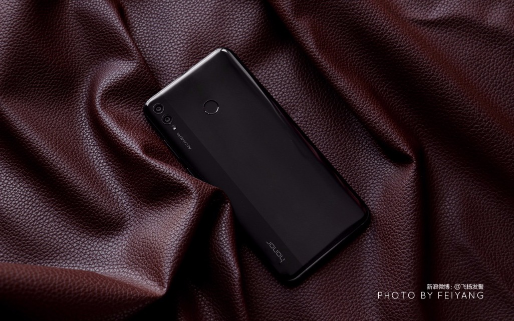 荣耀8xmax上手第一感觉,荣耀8xmax值不值得入手