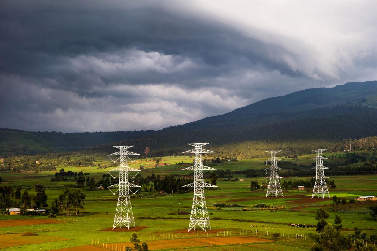 “电力丝绸之路”纵横非洲大陆，“中南电力”非洲施工纪实