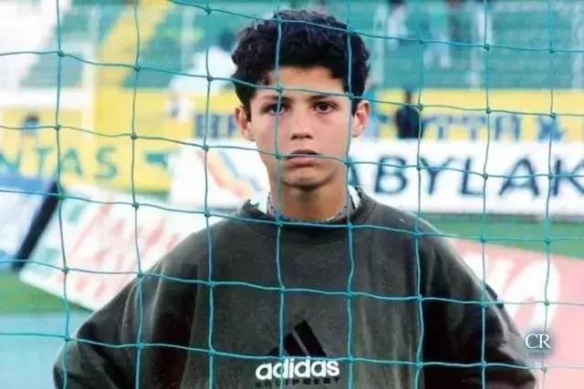 足球球员逆袭成长之路,足球中逆袭球员