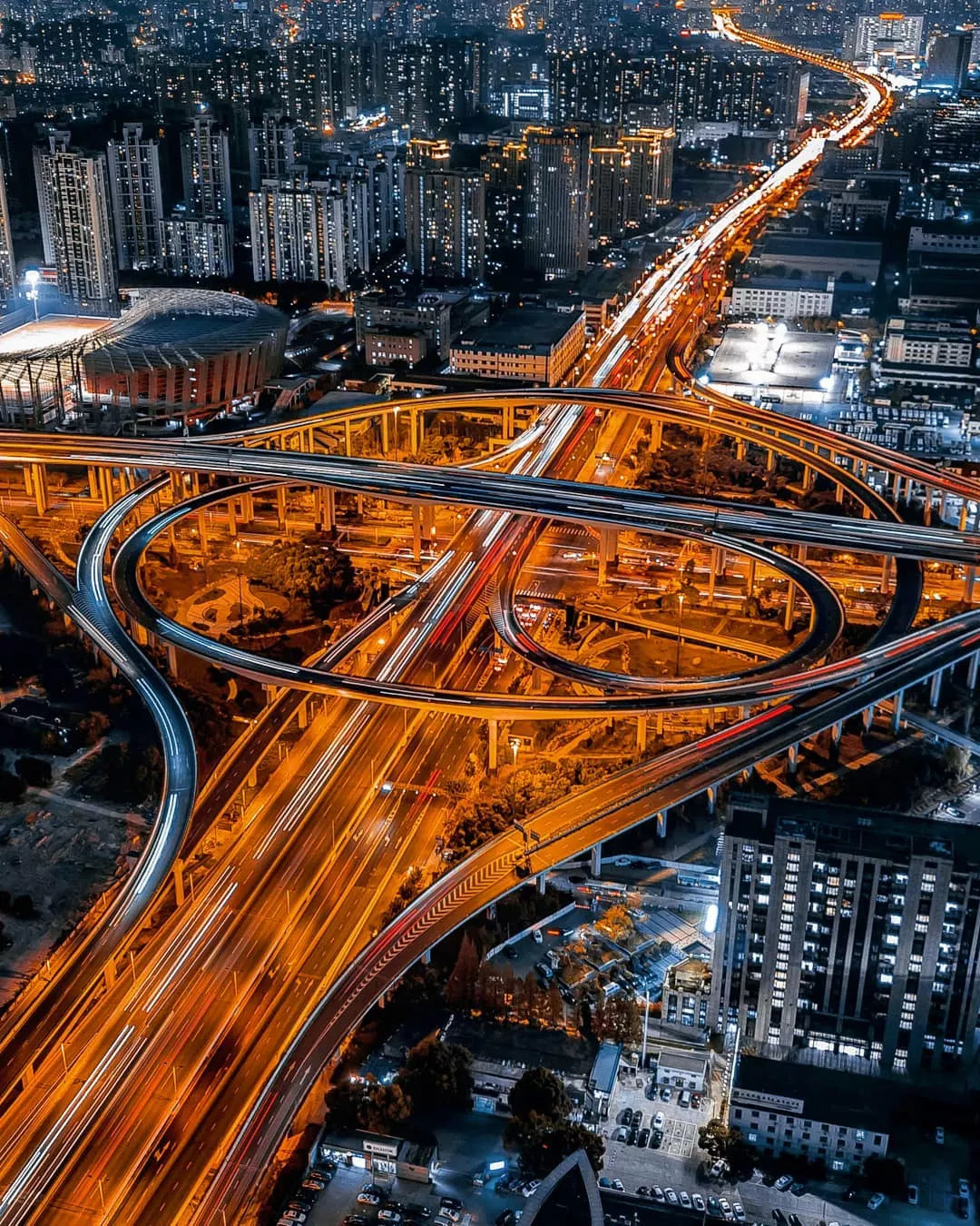 上海惊艳视频,上海夜景震撼外国人视频横屏