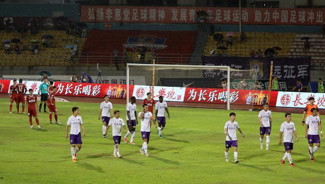 哈尔滨冰城足球队足协处罚,黑龙江fc足球俱乐部主教练