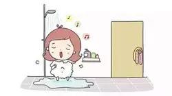 欧弟老婆坐月子洗澡成“反面教材”?