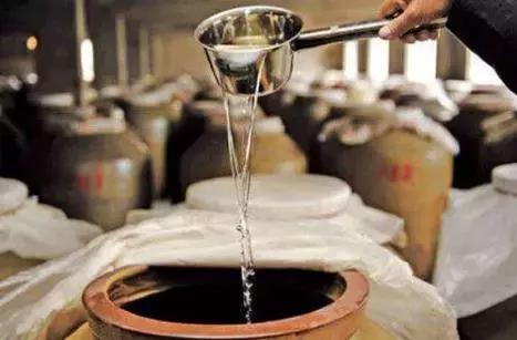 水，酒之魂，揭秘中国名酒的水密码