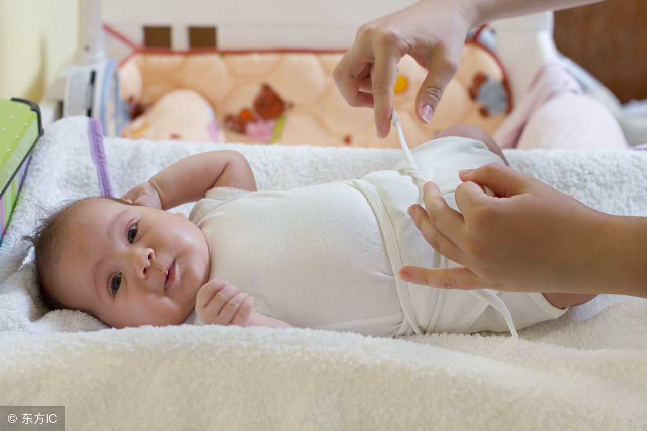 产后怎么坐月子和照顾新生儿,坐月子新生儿怎么护理