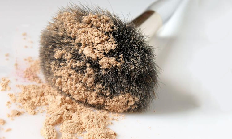 全球公认敏感肌的蜜粉,蜜粉定妆效果