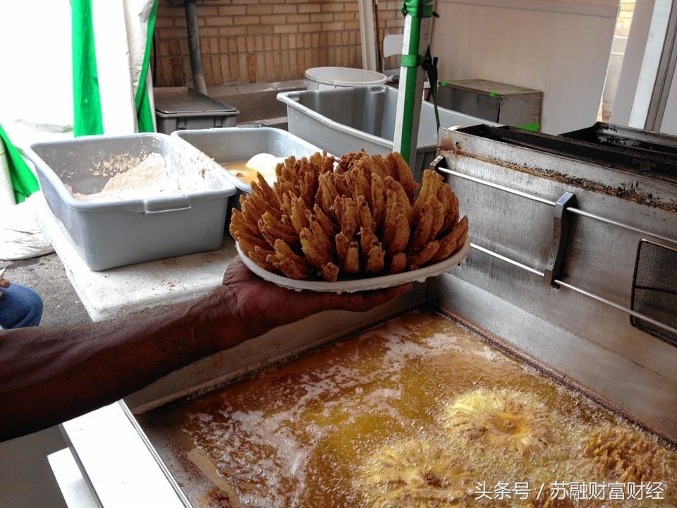 火爆的街头小吃加盟,最新小本特色小吃项目麻辣烫