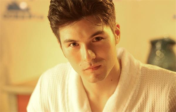 1986年出生的男明星有哪些,1988出生男明星有哪些