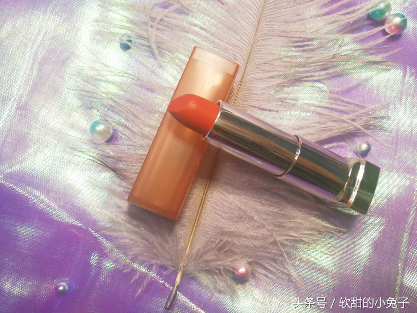 欧莱雅221雾面口红,雾面红口红