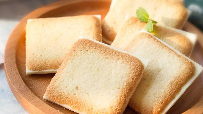 日本白色恋人公开表示：中国的授权书是伪造的！这就很尴尬了！